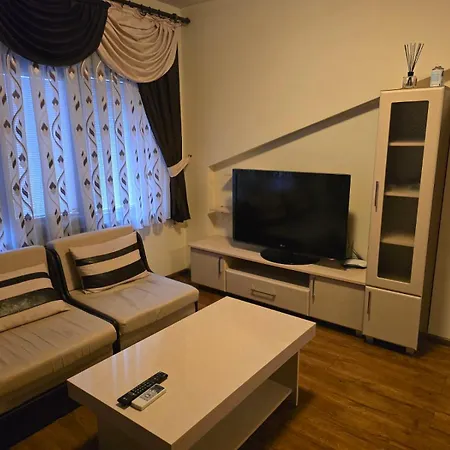 за гости дани Apartment