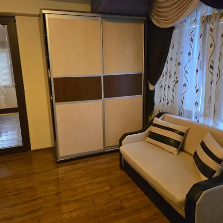 за гости дани Apartamento Zlatograd
